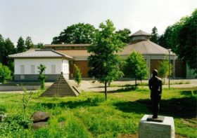 朝日美術館(上條俊介記念館)